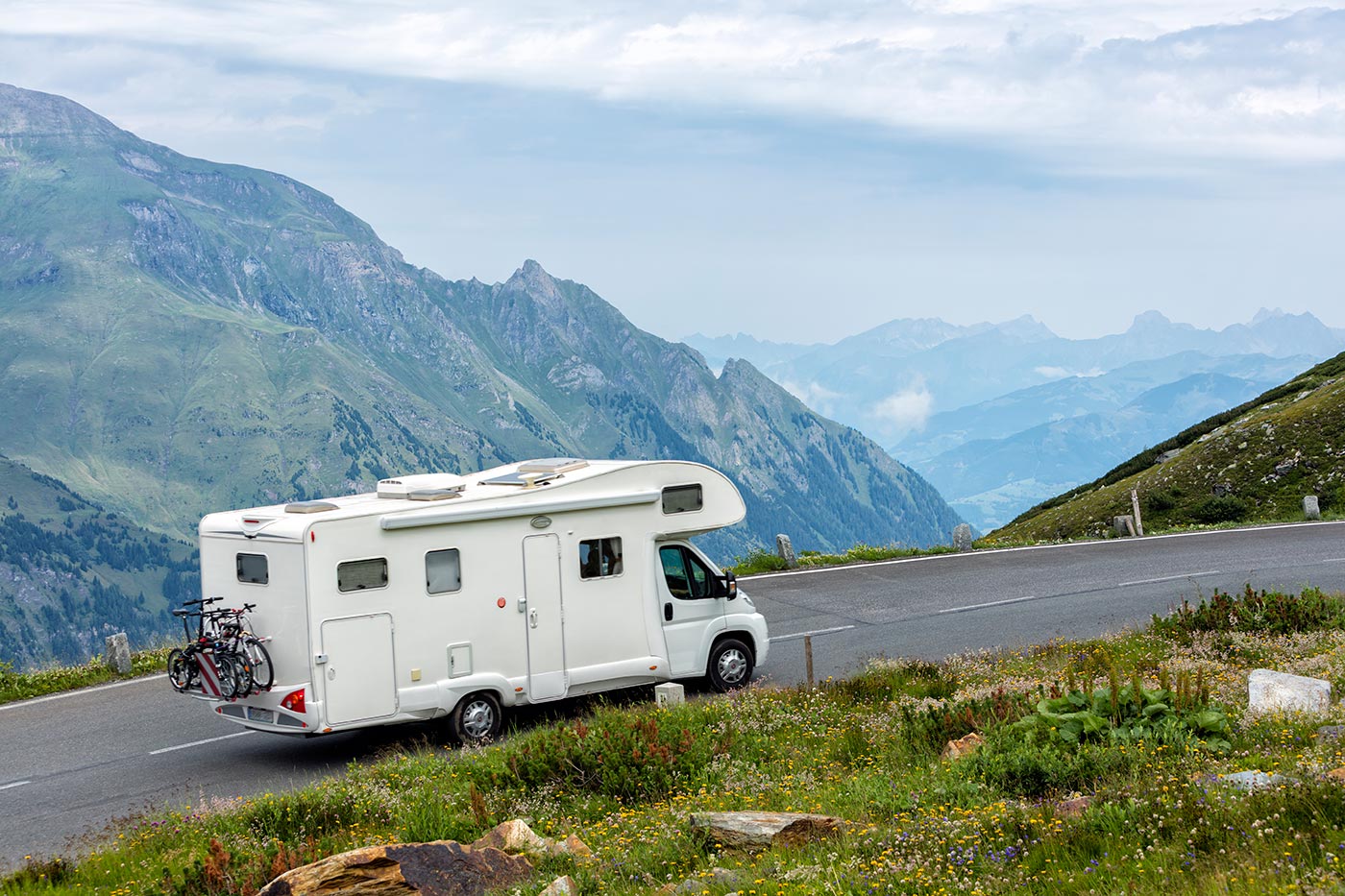 Viajar en autocaravana desde Madrid: guía práctica y escapadas de fin de semana